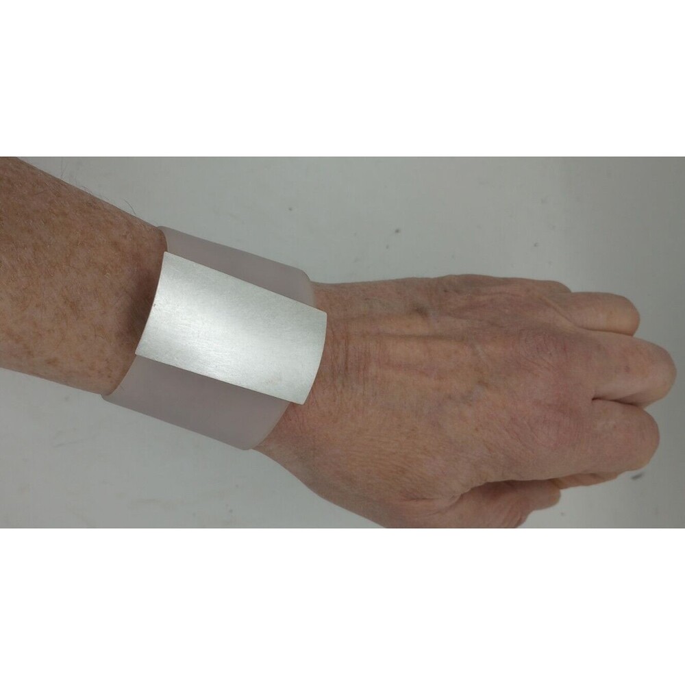 Petra Meiren silver cuff bracelet translucent rubber modern contemporary